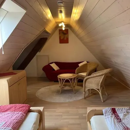 Loewen Apartment *